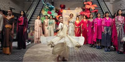 ঐতিহ্য, কারুশিল্প ও আধুনিকতার রঙে ল্যাকমে ফ্যাশন উইক
